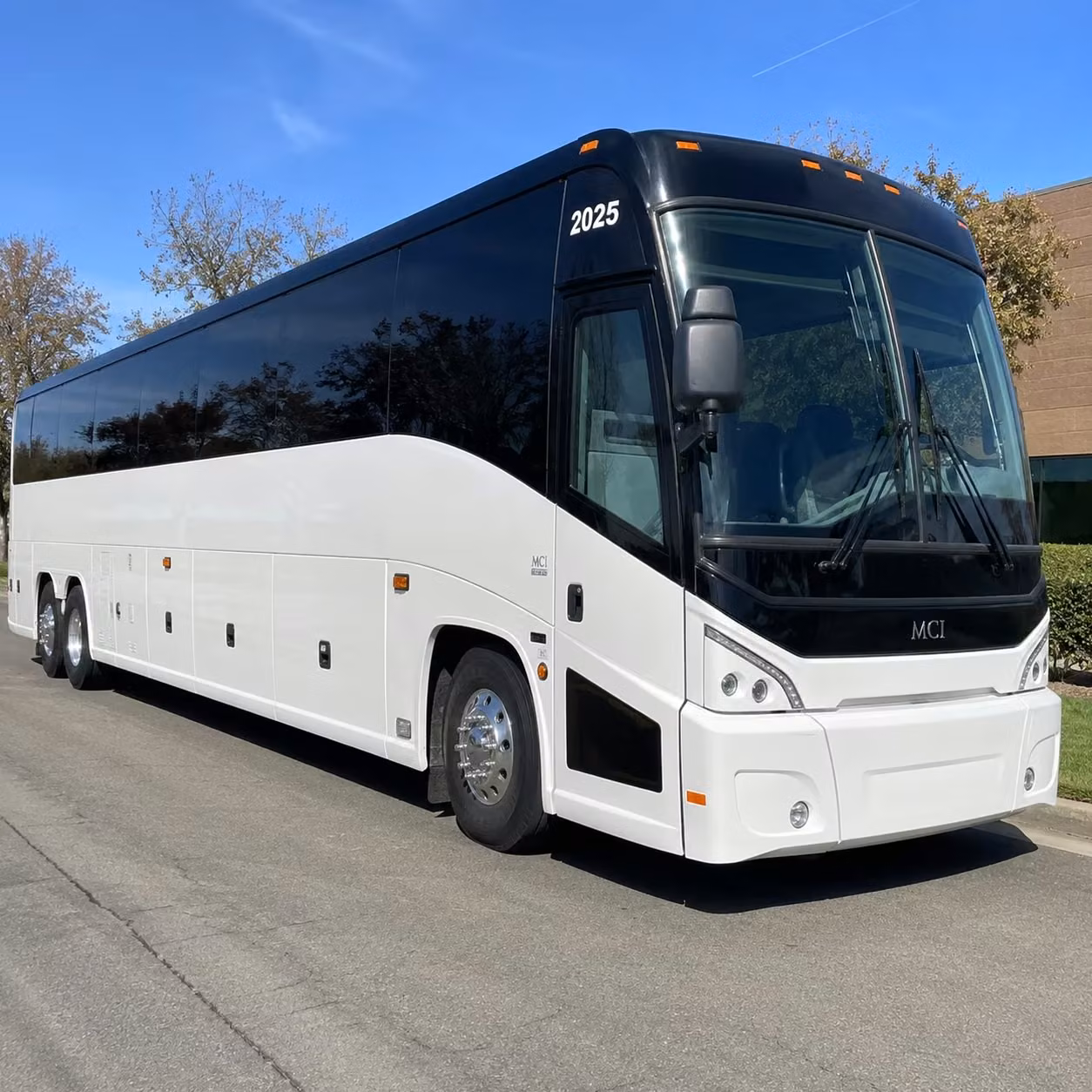 alpharetta employee shuttle services along the ga 400 tech corridor