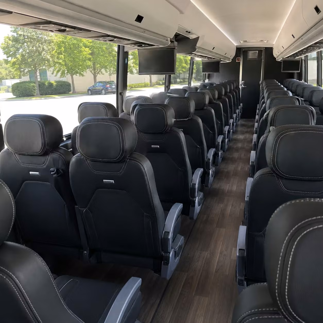 charter buses for atlanta braves games from alpharetta